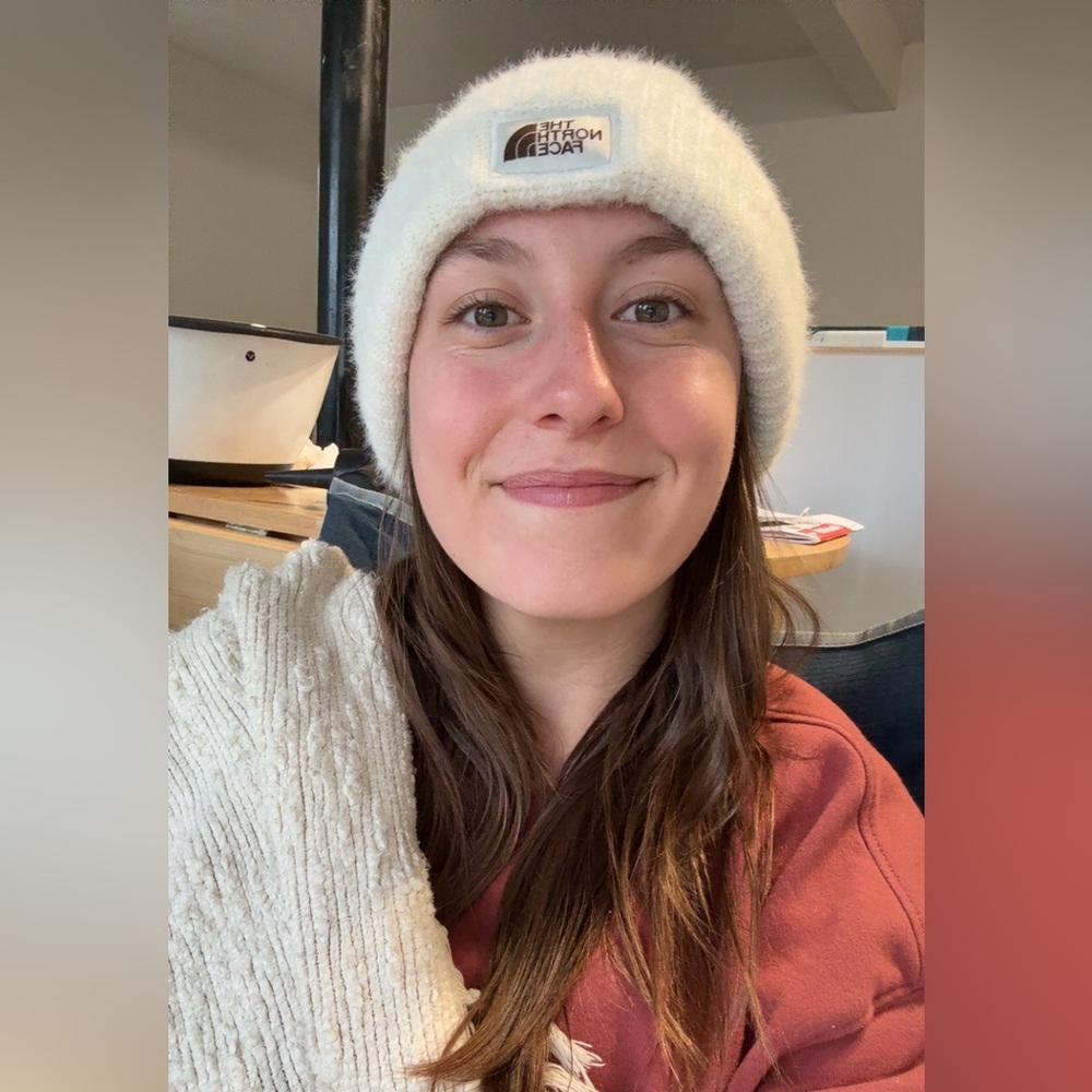 Meet your Posher, Aliya